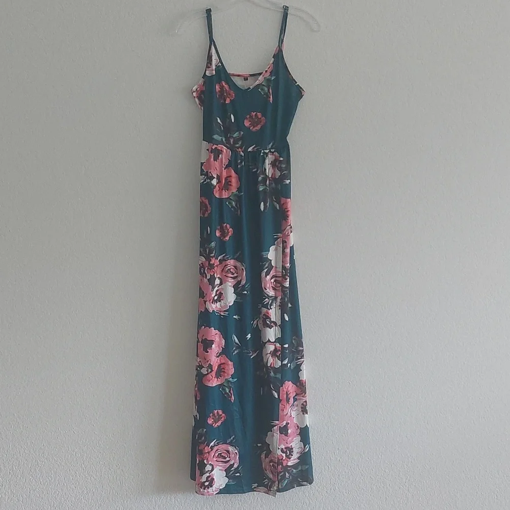 UNTRANCE Floral Spaghetti Strap Maxi Dress NWT - Picture 5 of 8